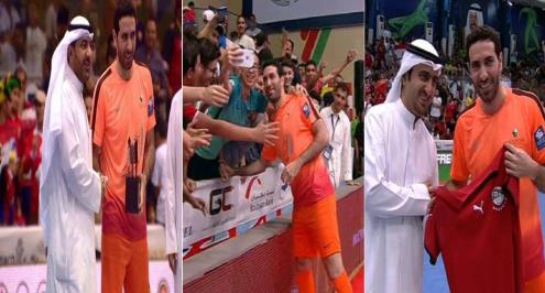 ملف بالفيديو.. أبوتريكة في الكويت.. لمسات وتكريم واستقبال وظهور الأبناء  